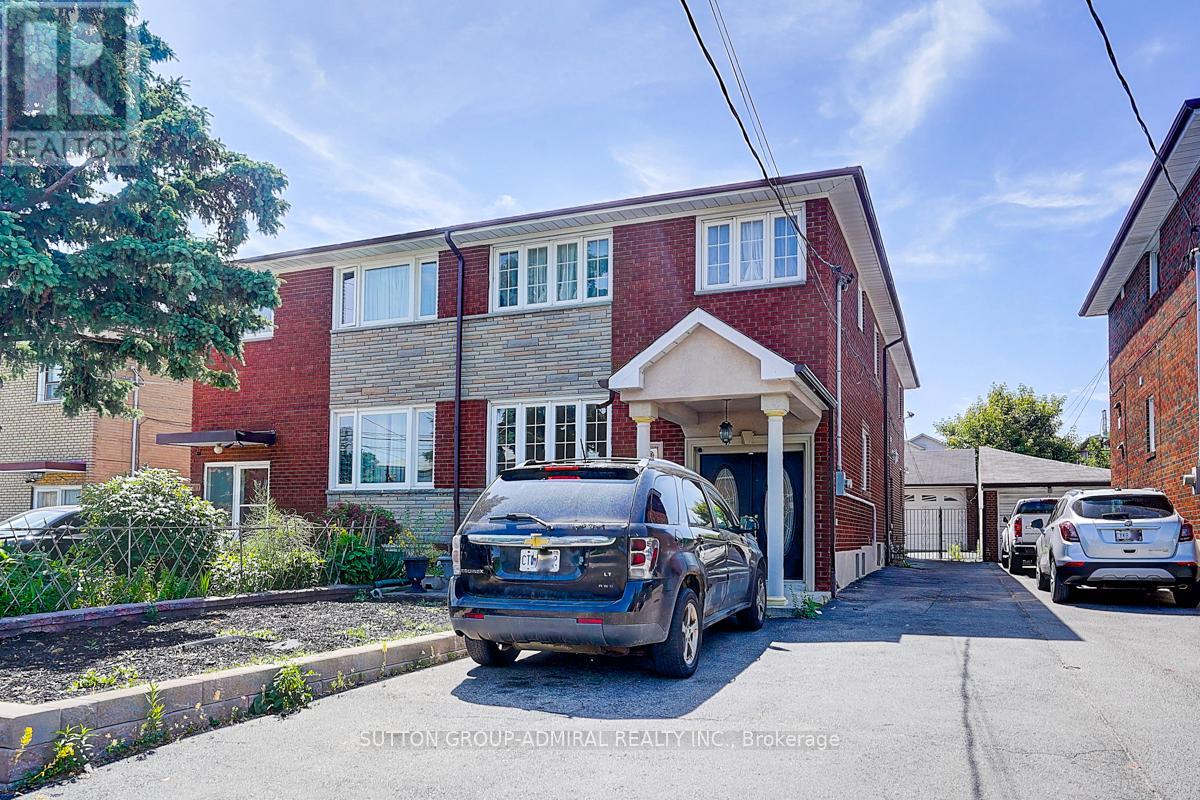 109 CAYUGA AVENUE
