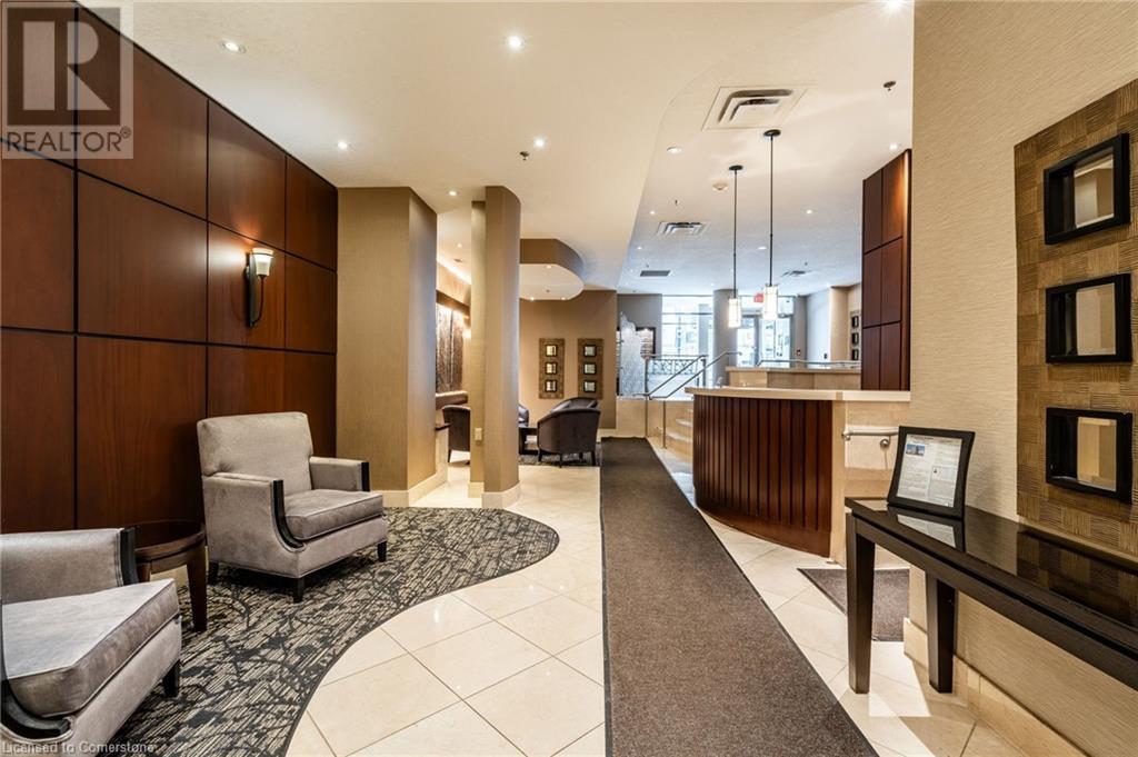 1477 LAKESHORE Road Unit# 1102
