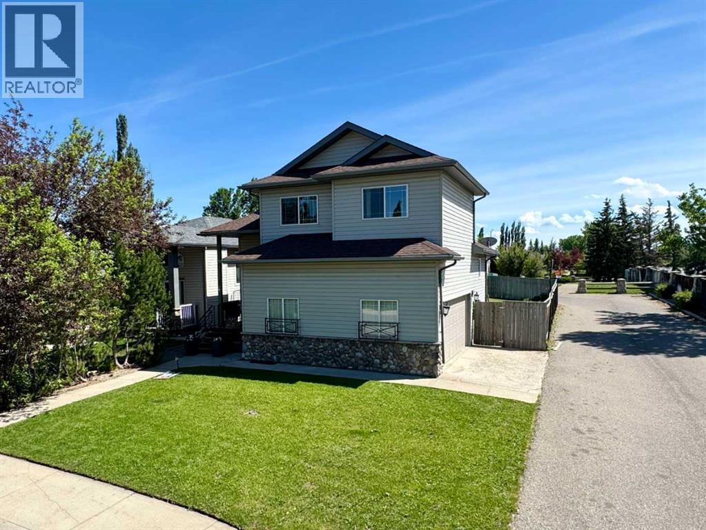 2 Riverbrook Close W