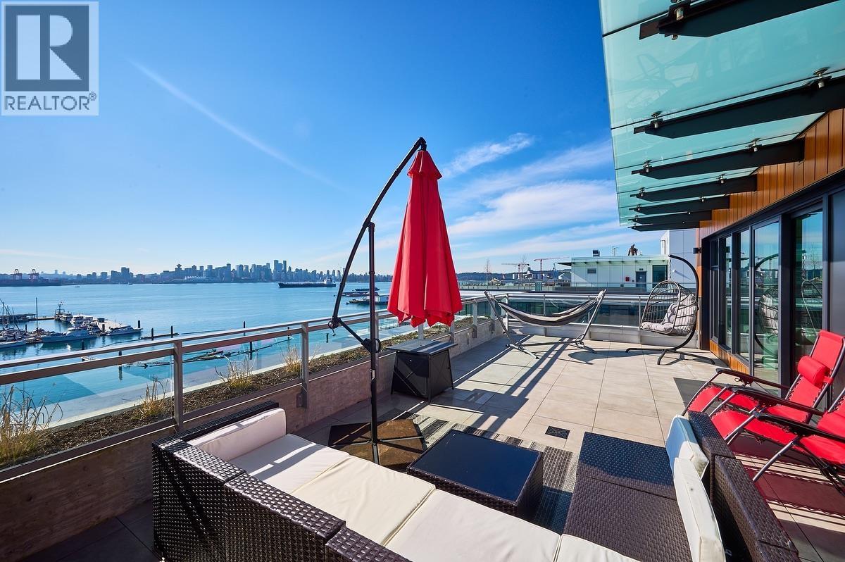 807 755 HARBOURSIDE DRIVE