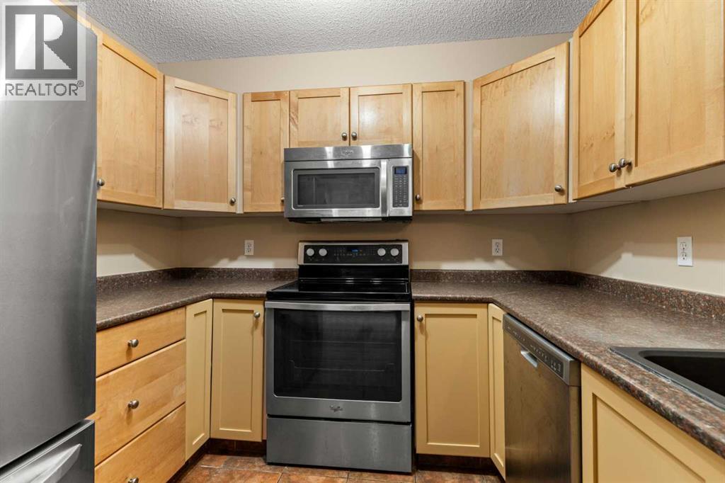 2310, 2518 Fish Creek Boulevard SW