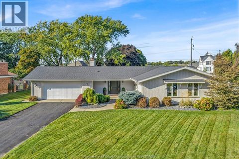 7 LONGBEACH DRIVE Leamington ON N8H4H9