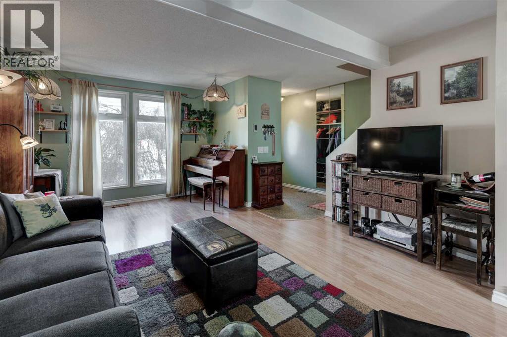 59 Erin Woods Place SE