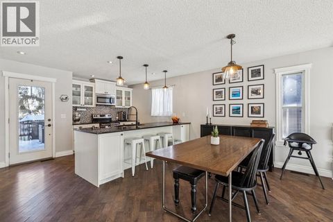 79 Riverglen Way SE Calgary AB T2C3H9