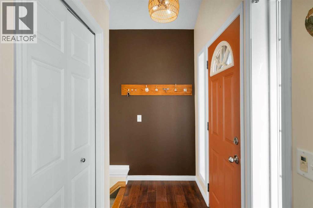 268 Mt Aberdeen Close SE