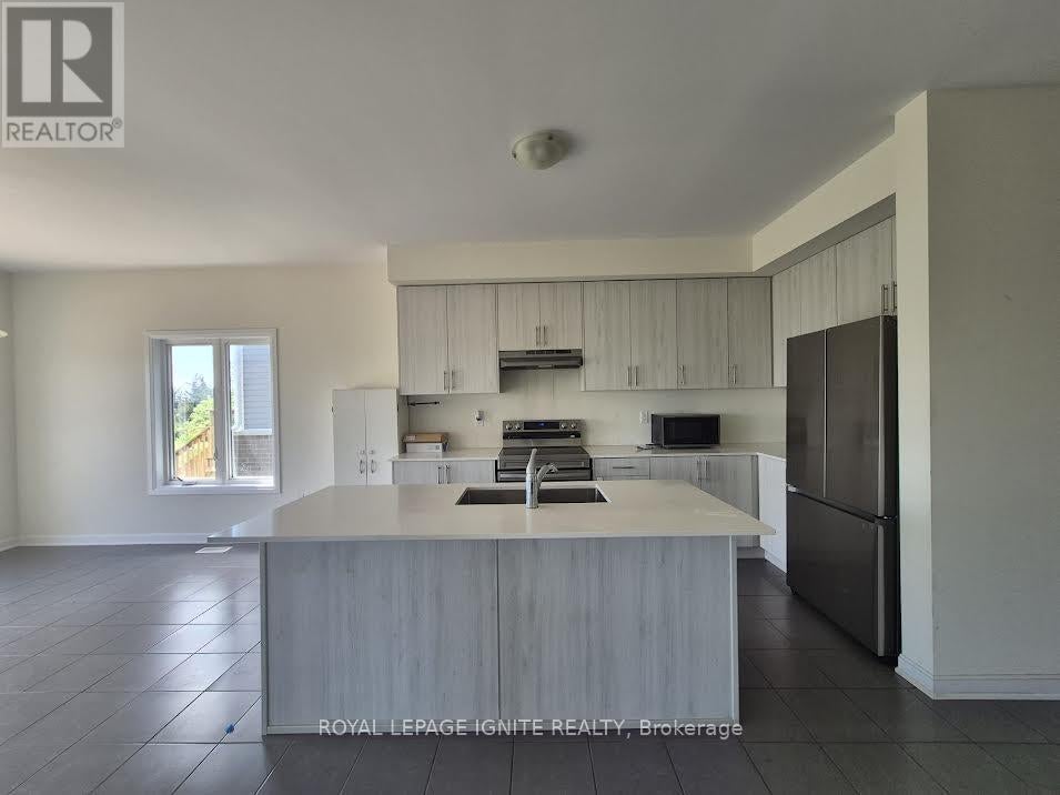 137 GILDERSLEEVE BOULEVARD
