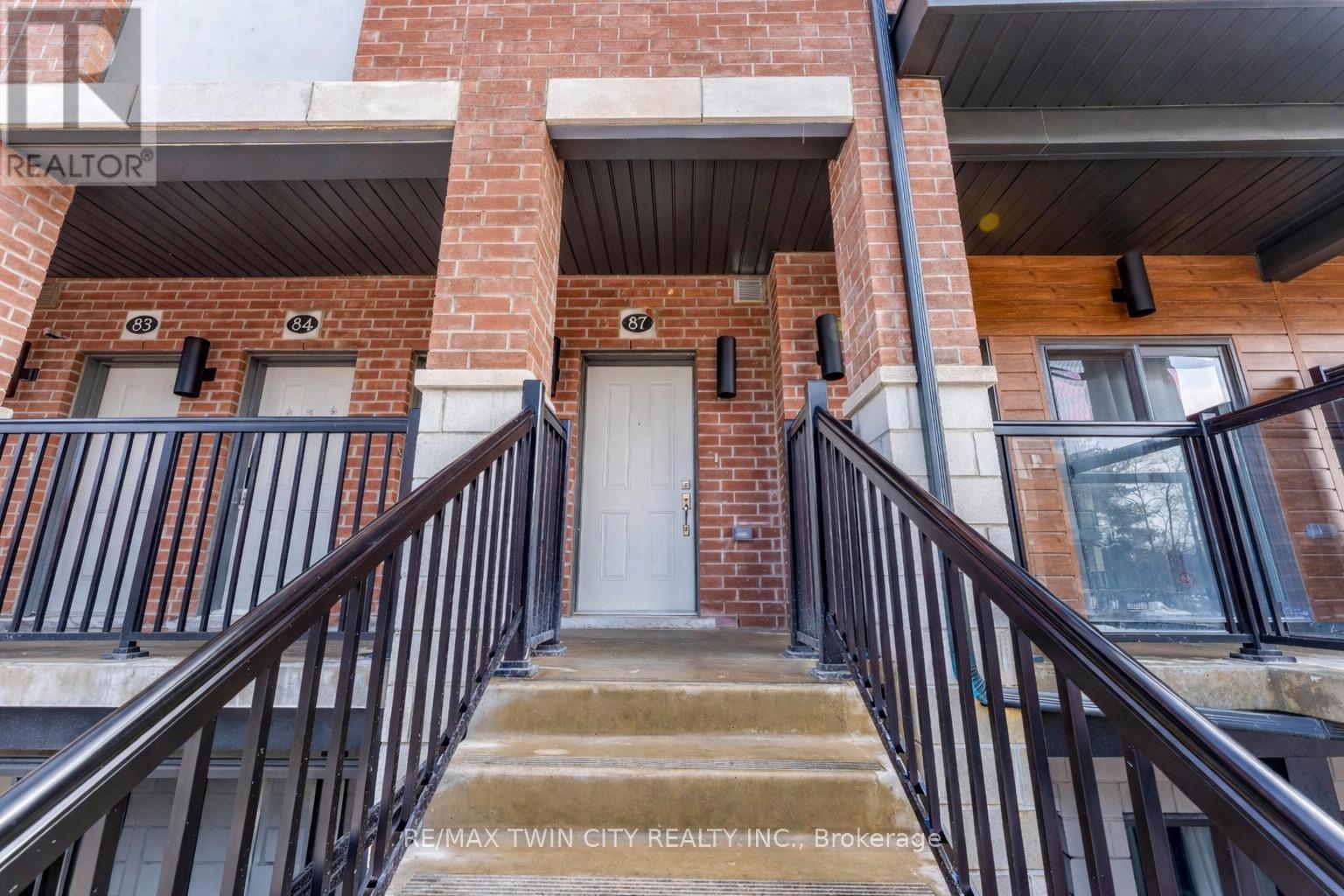 87 - 25 ISHERWOOD AVENUE