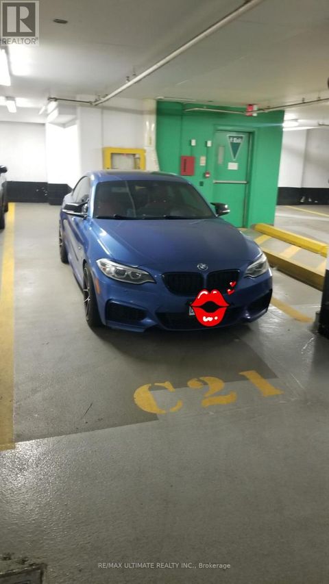 PARKING C21 - 393 KING STREET W Toronto (Waterfront Communities) ON M5V3G8