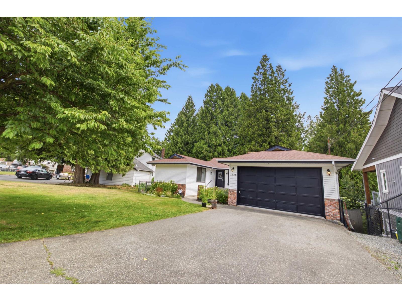1970 POWELL CRESCENT