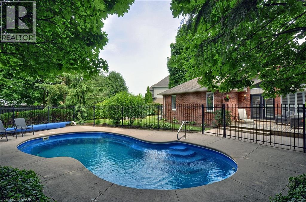 31 BIRCHLAWN Avenue
