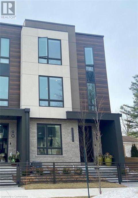 88 MOODY Street Fonthill ON L0S1E6