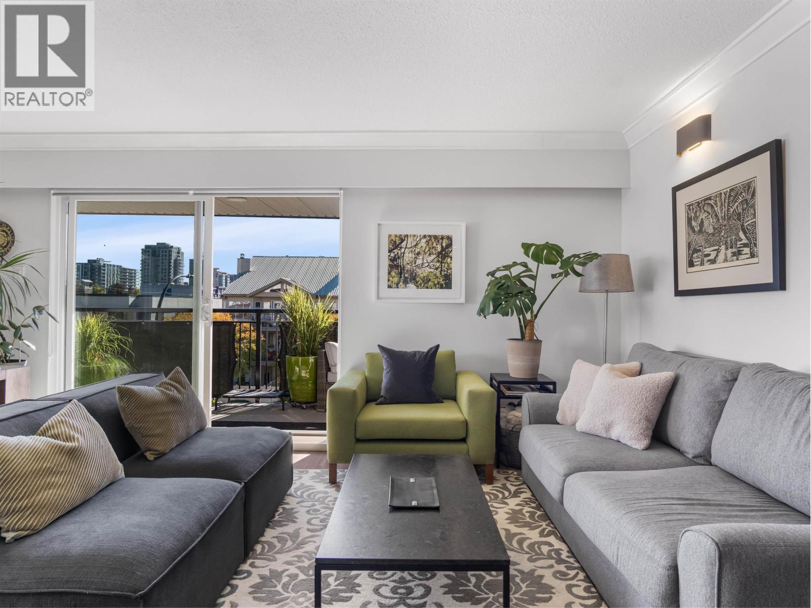 306 134 W 20TH STREET