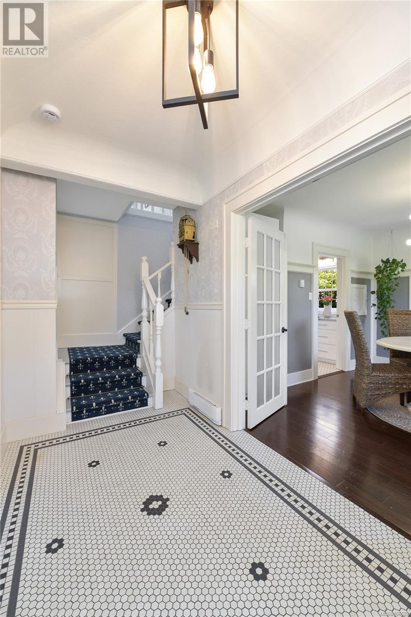 820 St. Charles St