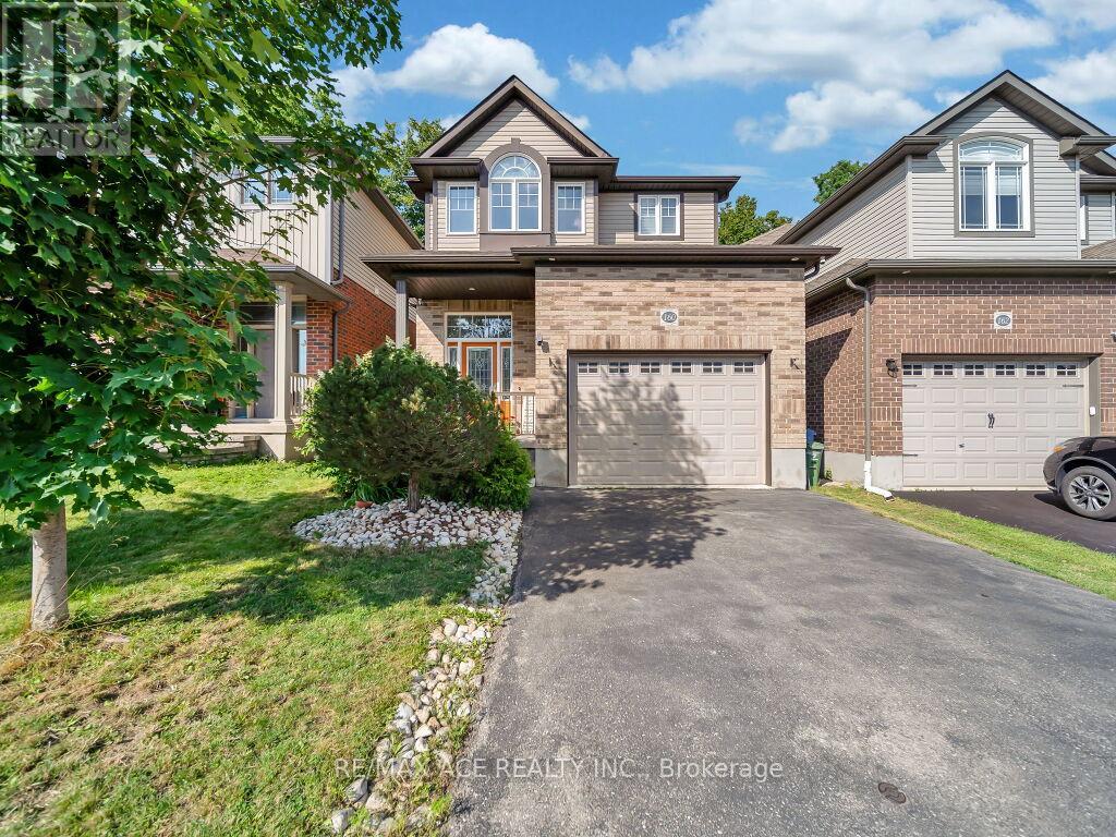 160 KEMP CRESCENT E