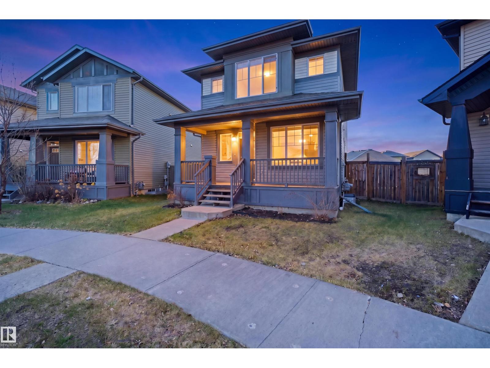 1144 35 AV NW