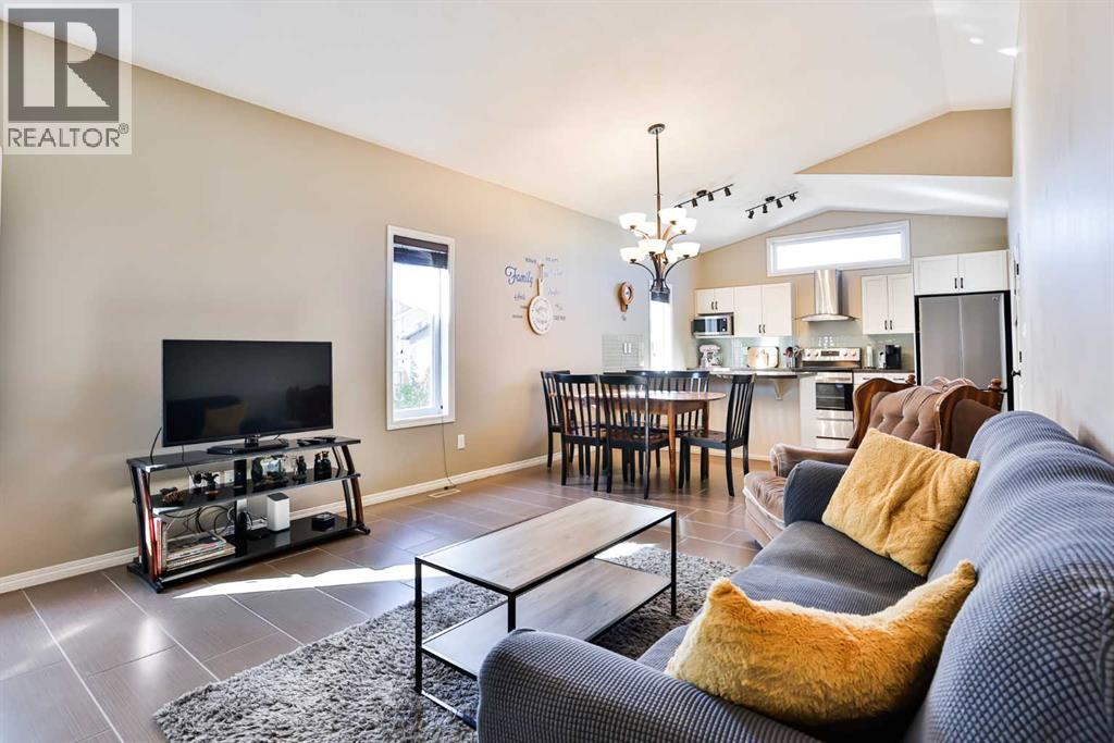 887 Keystone Meadows W