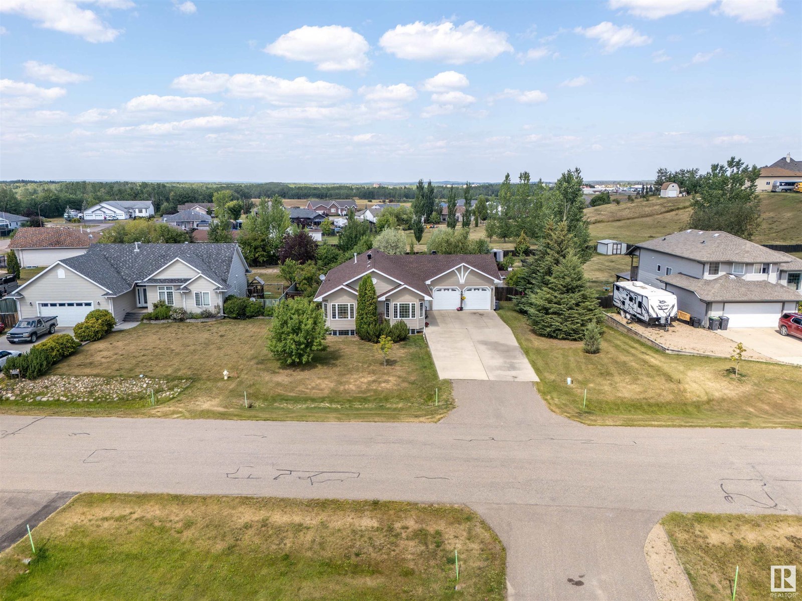 5110 Drake DR