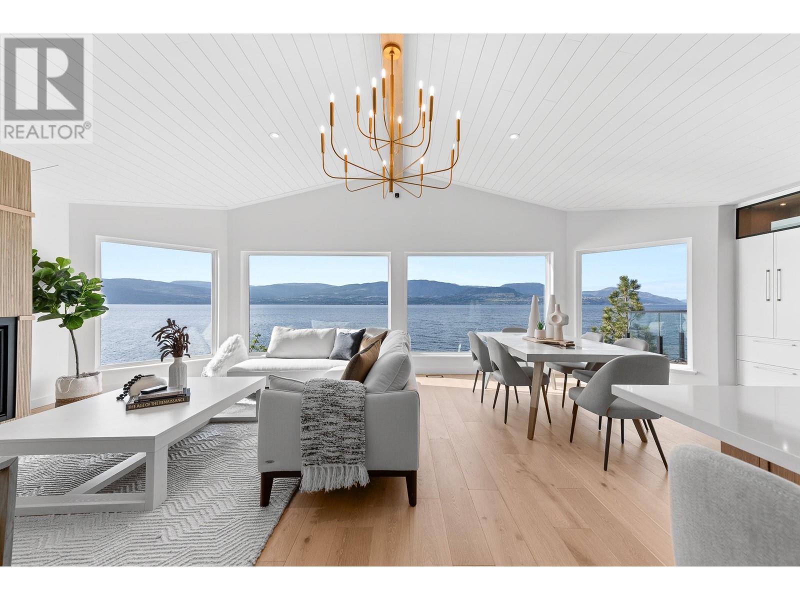 5538 Lakeshore Road