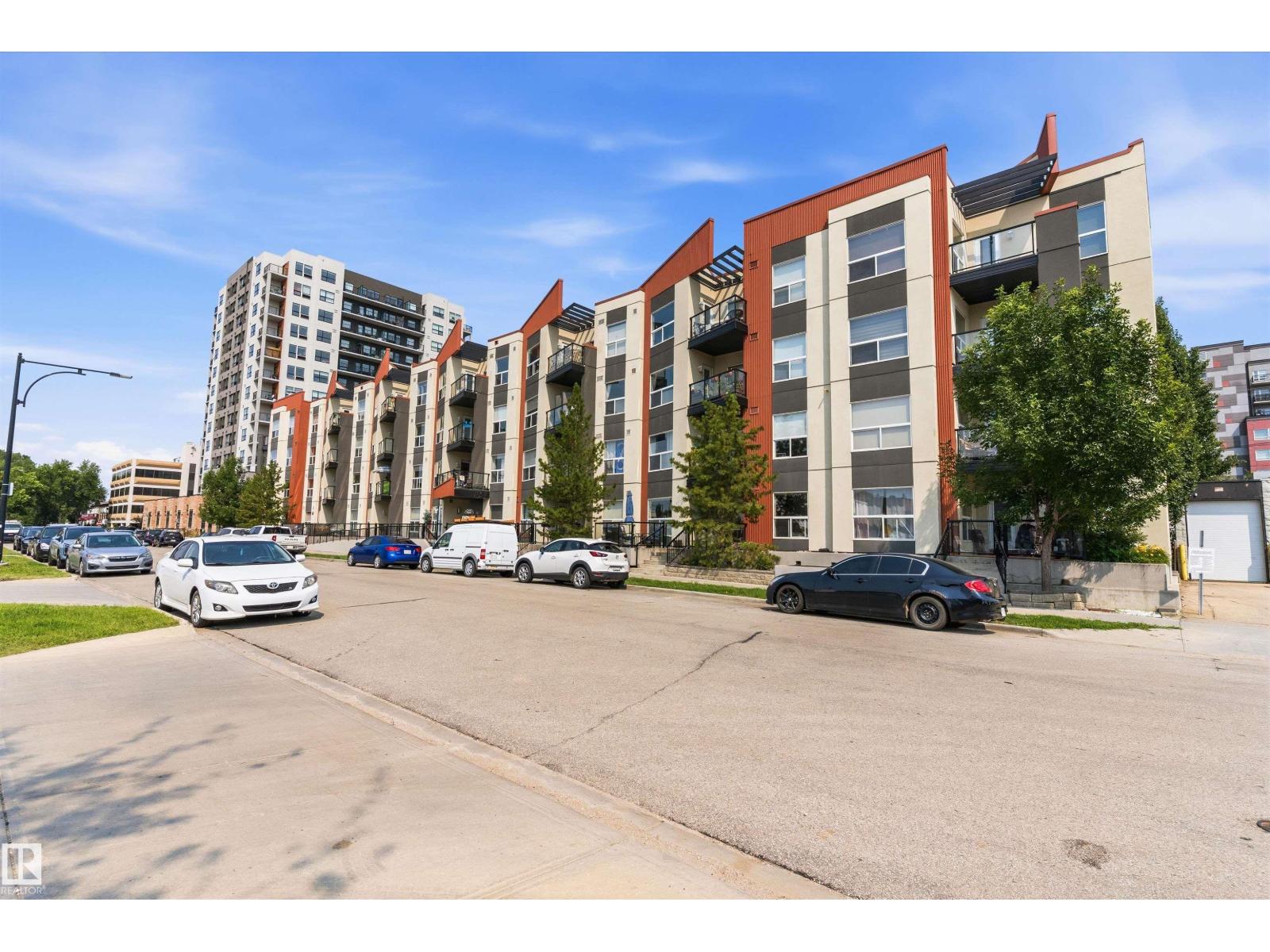 #109 10523 123 ST NW