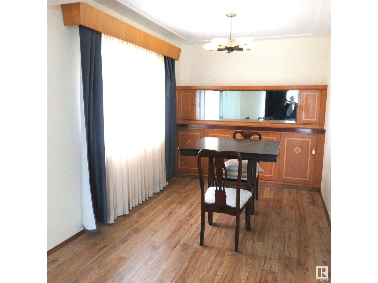13719 118 AV NW