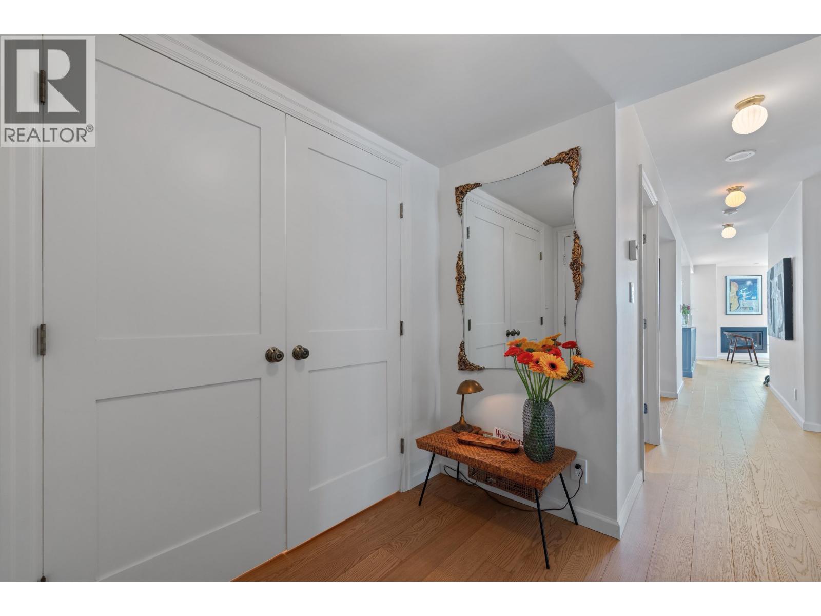 501 1199 MARINASIDE CRESCENT