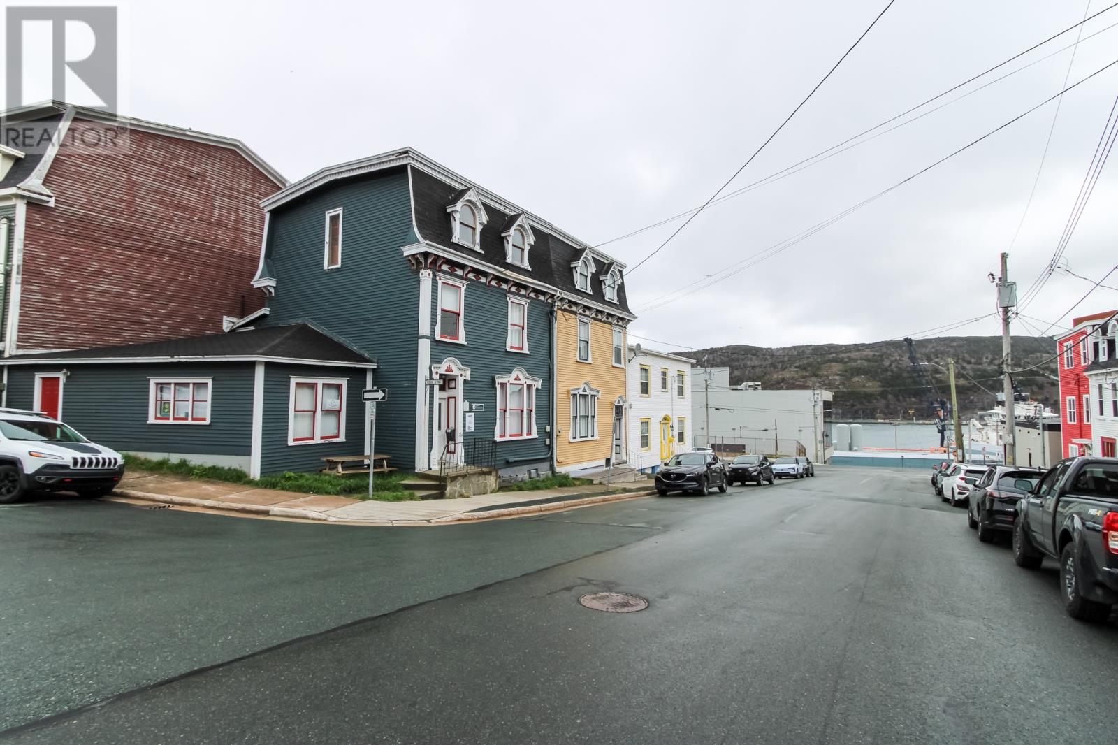 28 COCHRANE Street