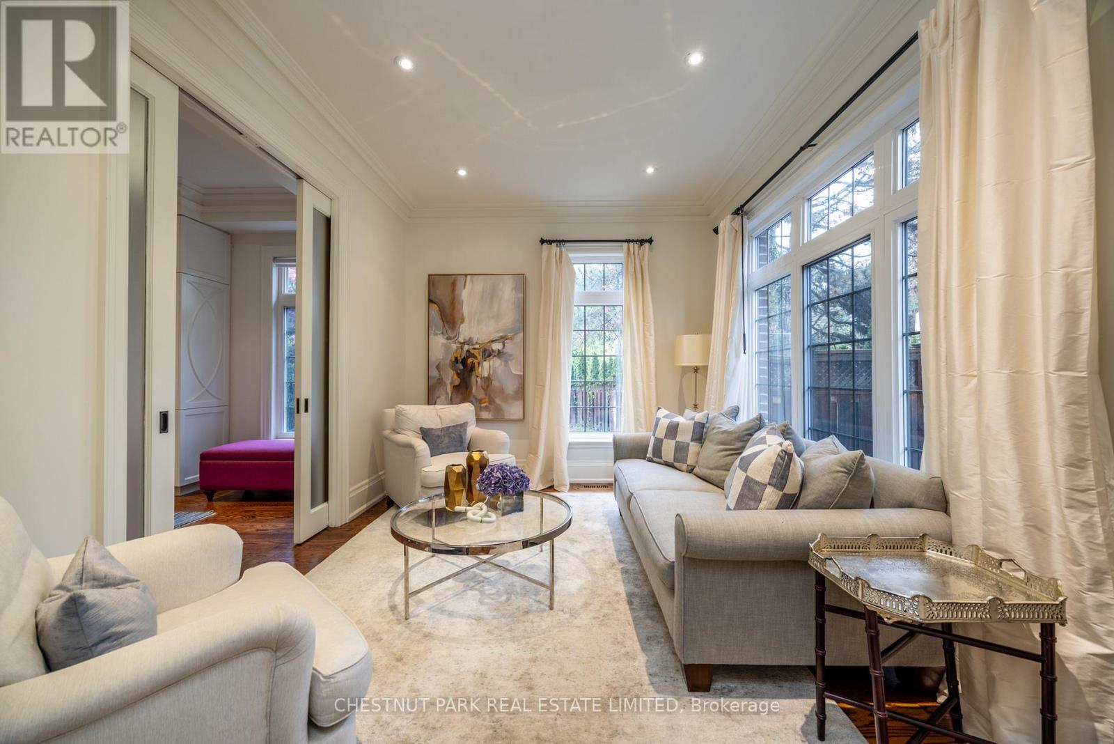 102 MILDENHALL ROAD