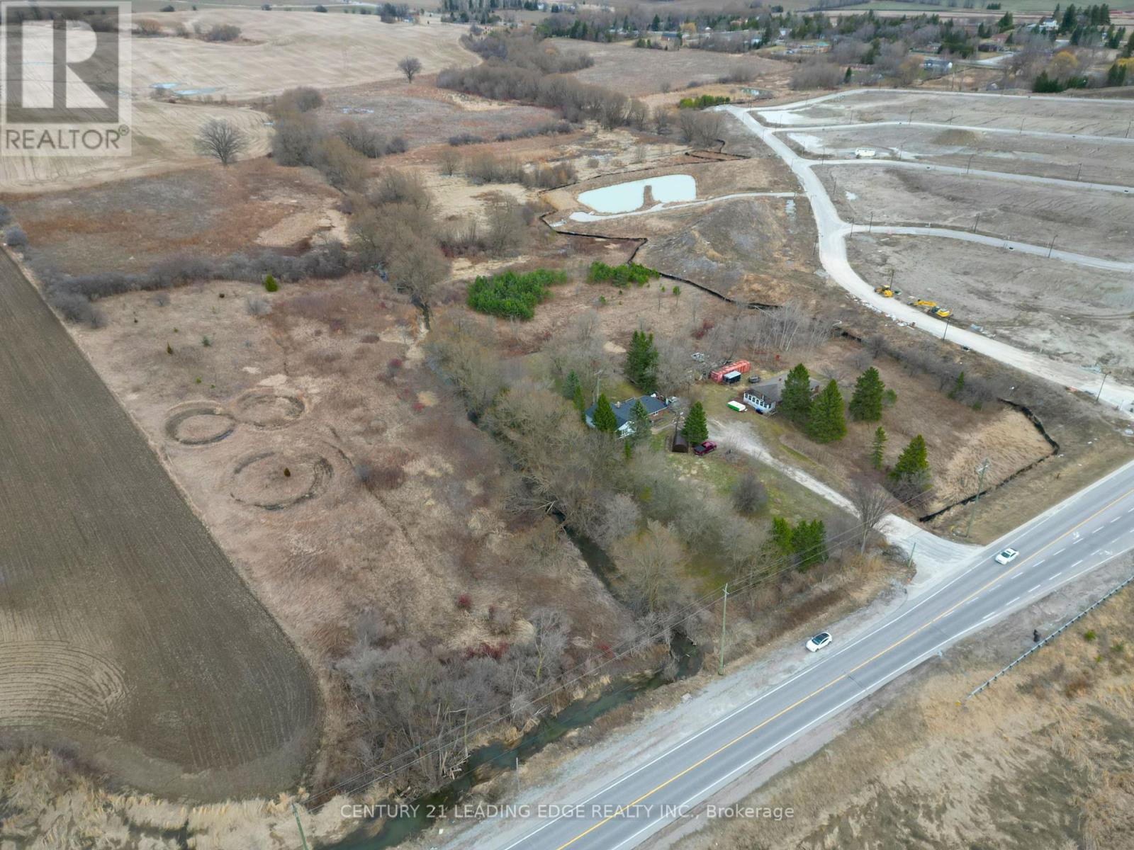 3049 SIMCOE COUNTY RD 27