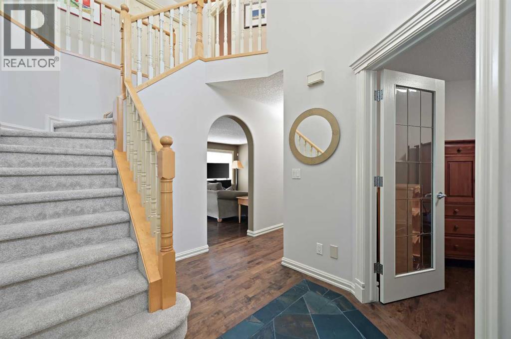 41 Strathridge Crescent SW