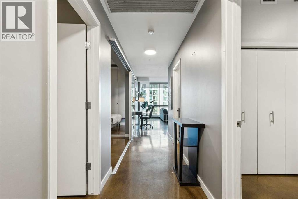 1811, 135 13 Avenue SW