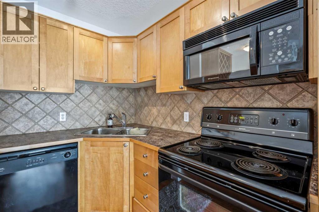 405, 1129 Cameron Avenue SW