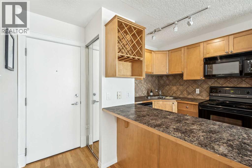 405, 1129 Cameron Avenue SW