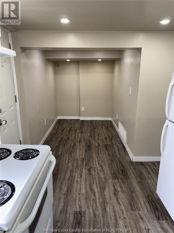 1065 OUELLETTE Unit# LOWER