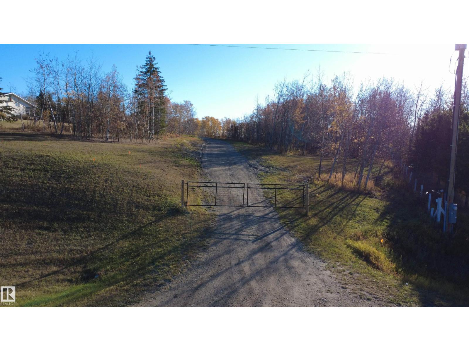 #41 23319 TWP ROAD 572