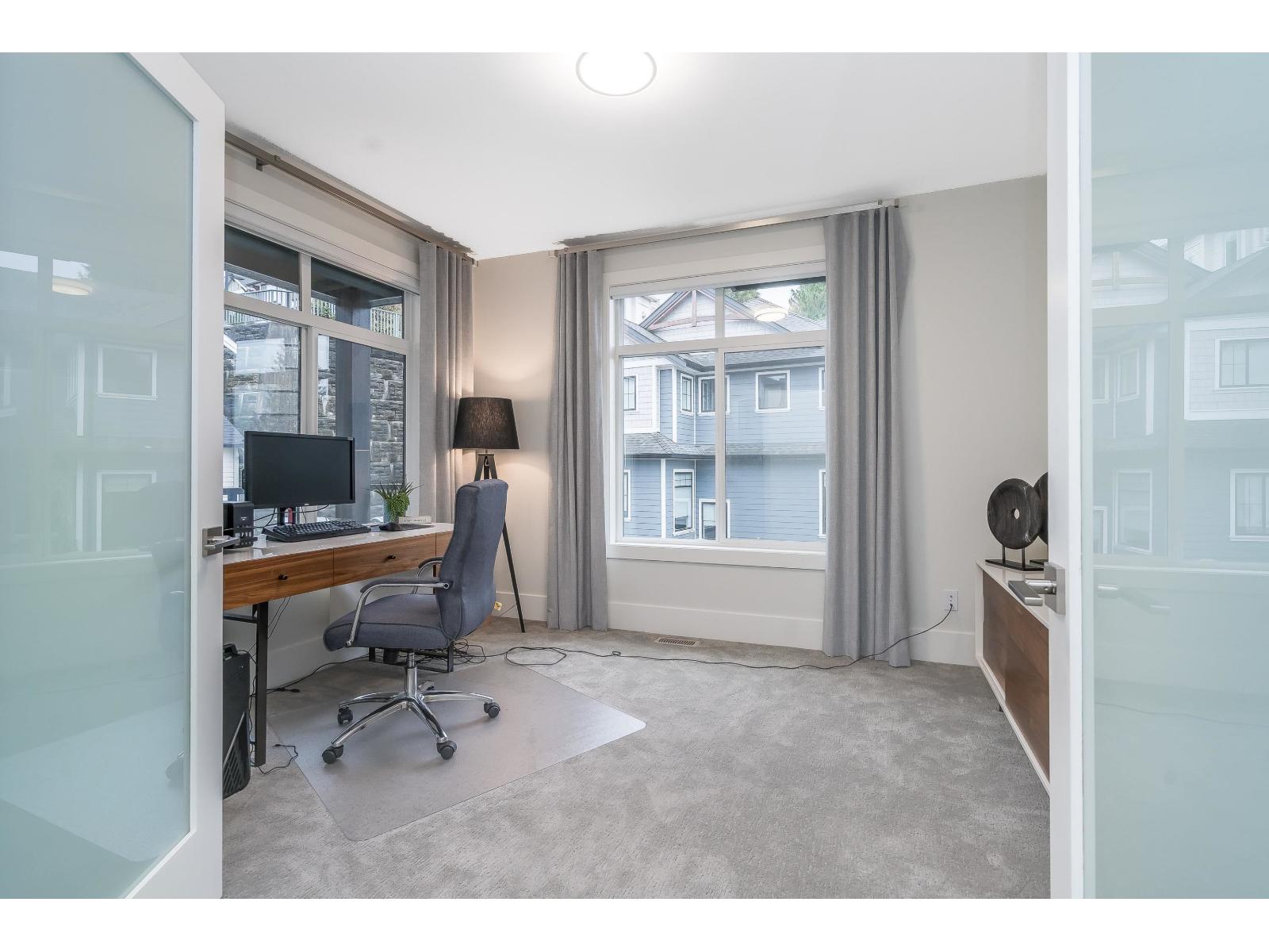 40 4295 OLD CLAYBURN ROAD