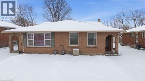 552 FIRST Avenue Welland ON L3C1Z3