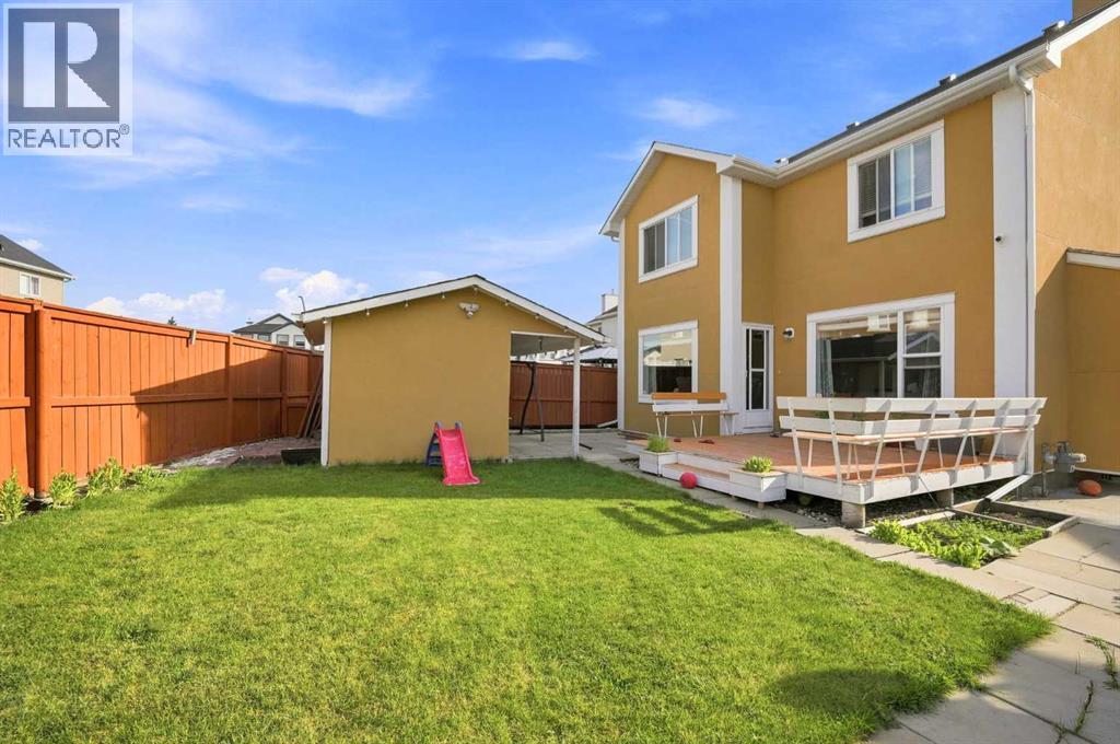 278 Martha's Manor NE