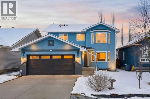 88 Sunmeadows Road SE Calgary AB T2X3H4