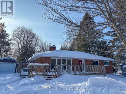 155 KUNOPASKI ROAD Admaston/Bromley ON K7V3Z7