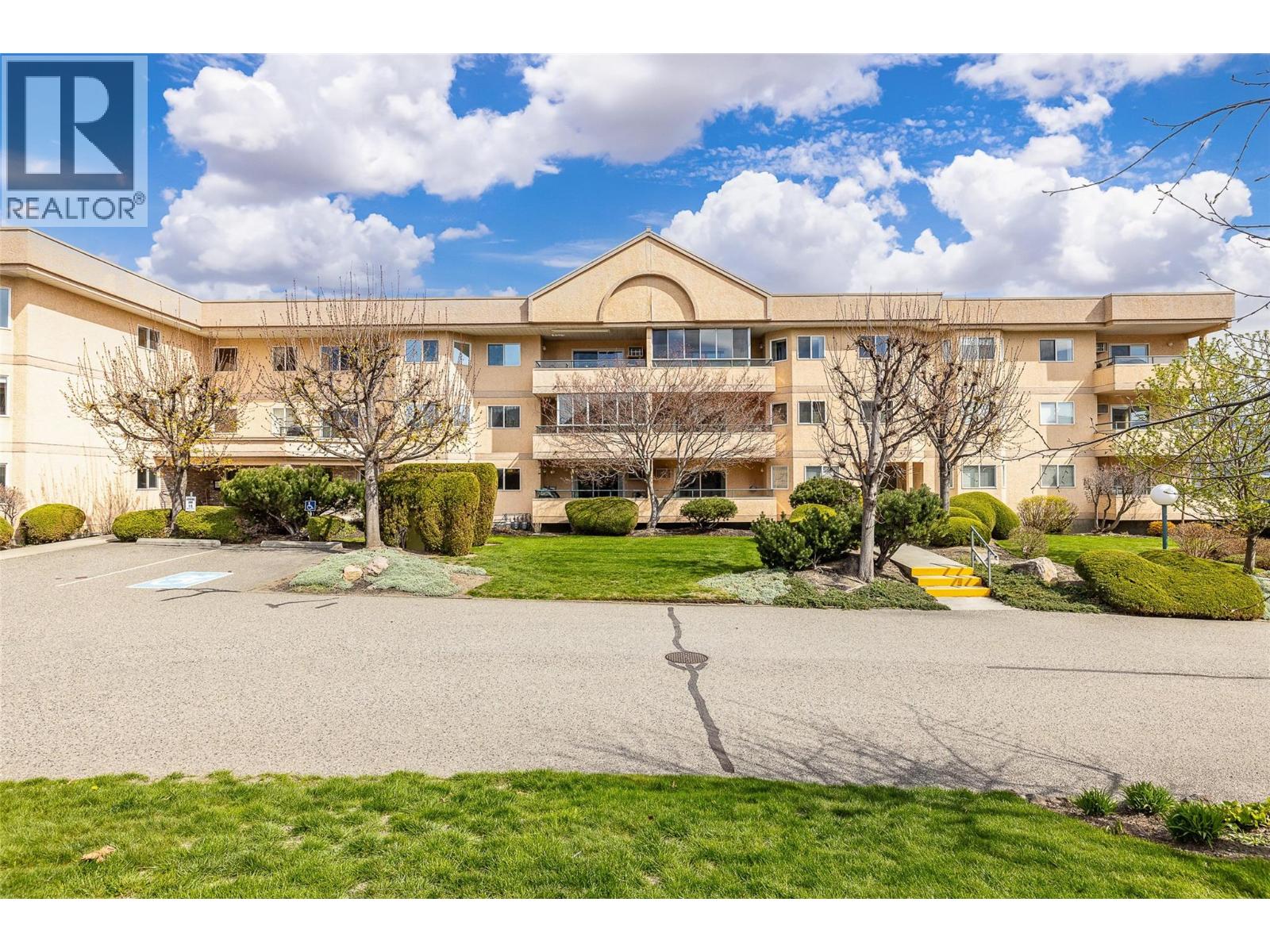 3850 Brown Road Unit# 305