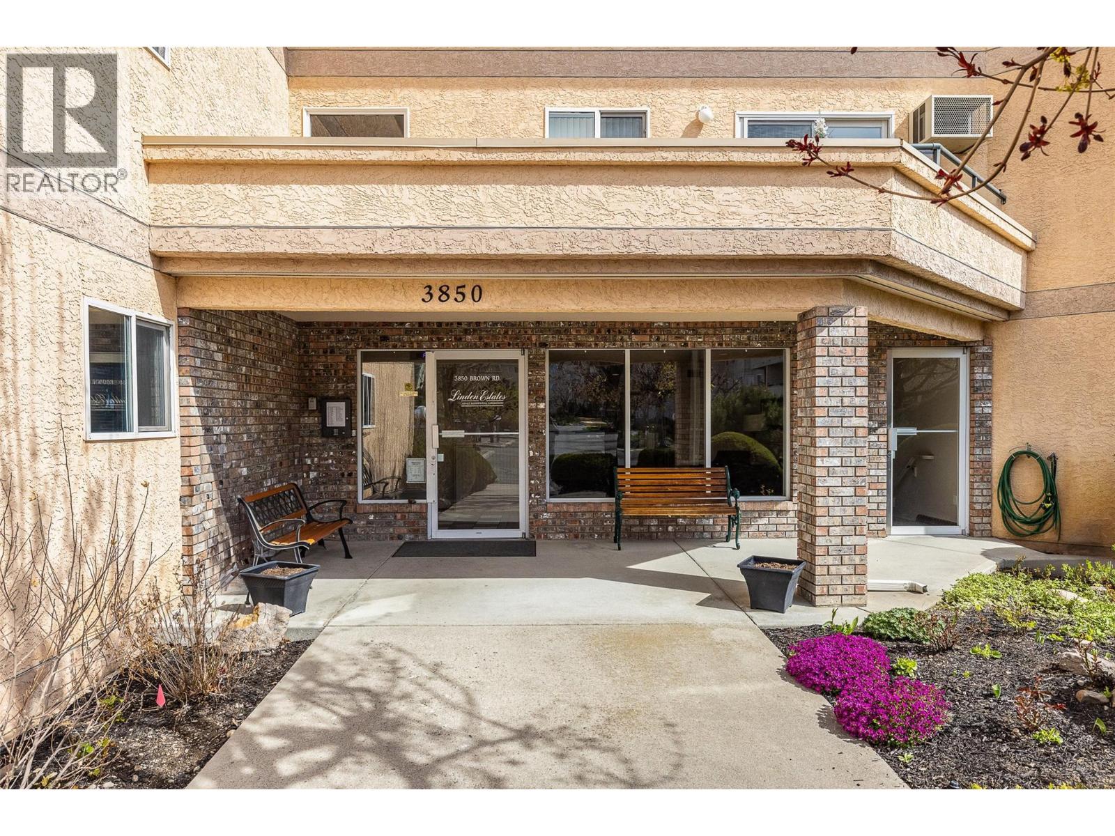 3850 Brown Road Unit# 305