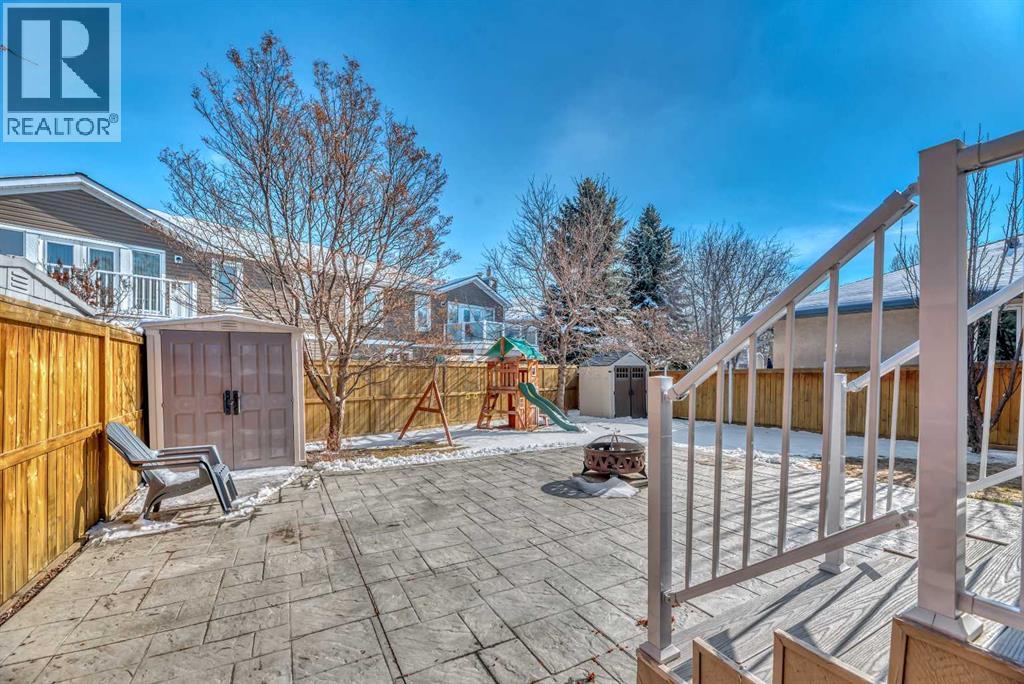 167 Douglasbank Mews SE