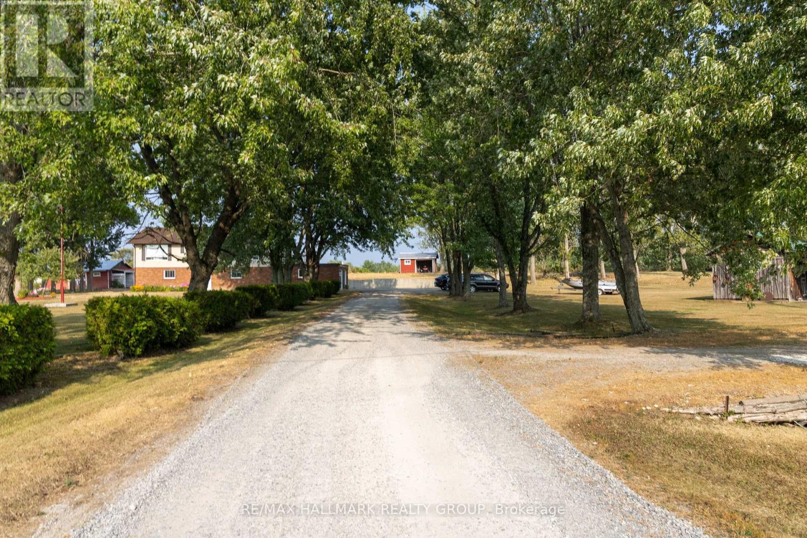 307 COUNTY RD 5 ROAD