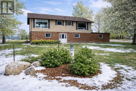 307 COUNTY RD 5 ROAD Front of Yonge ON K0E1R0