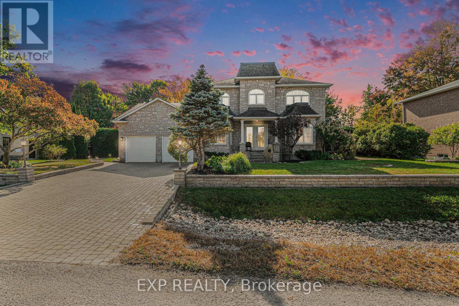 150 TOPAZE AVENUE
