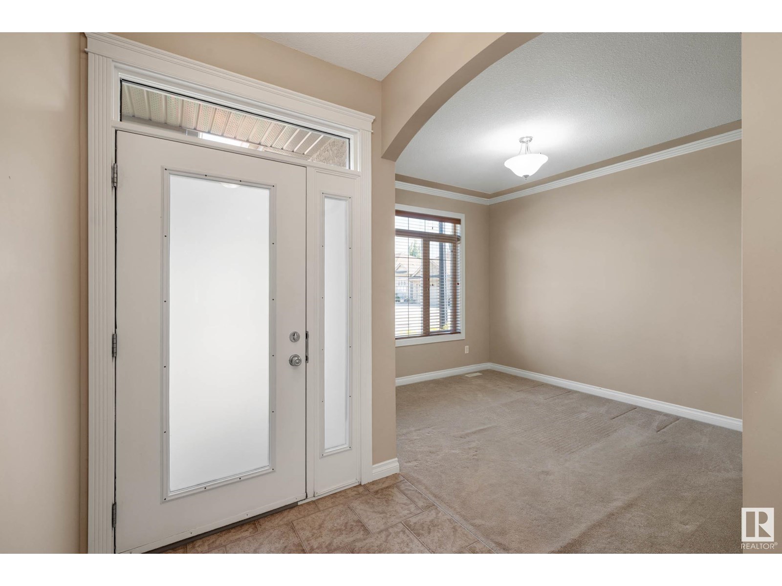 #8 61 LAFLEUR DR
