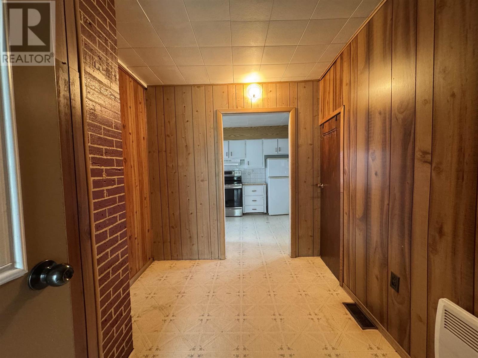 162 Martel RD - Photo 3