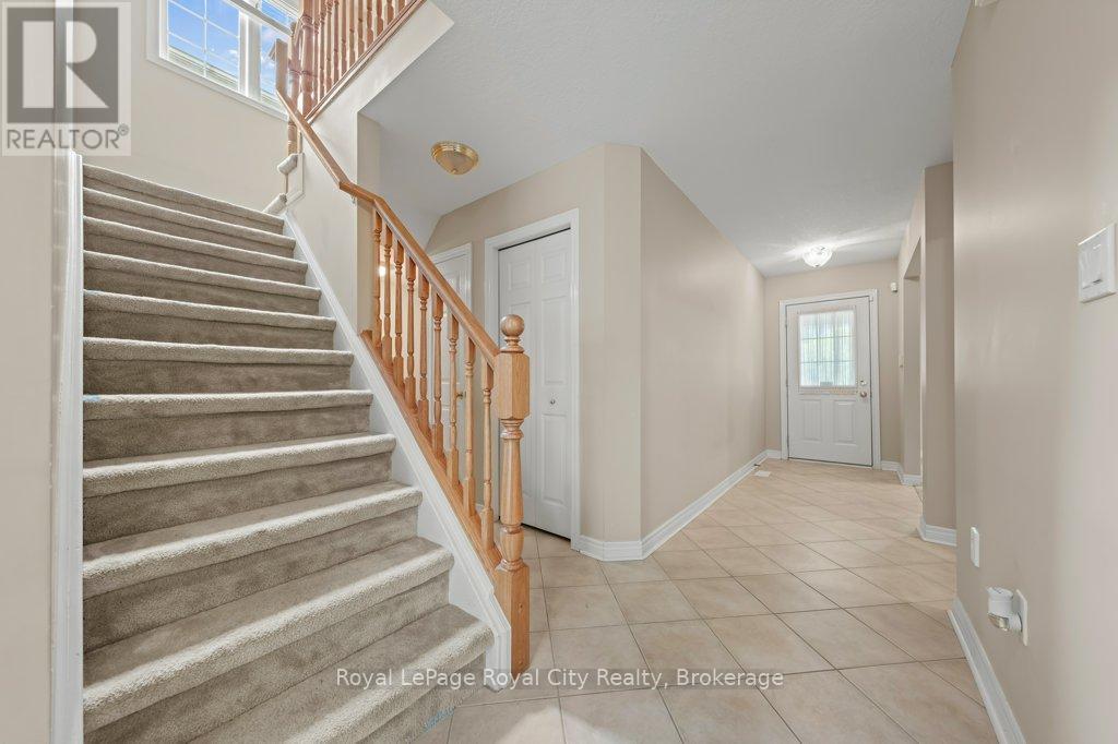 119 MCARTHUR CRESCENT