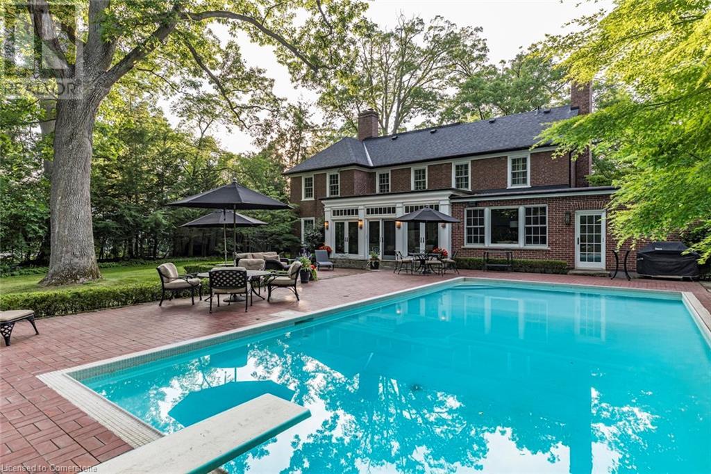 5 MAYFAIR Place