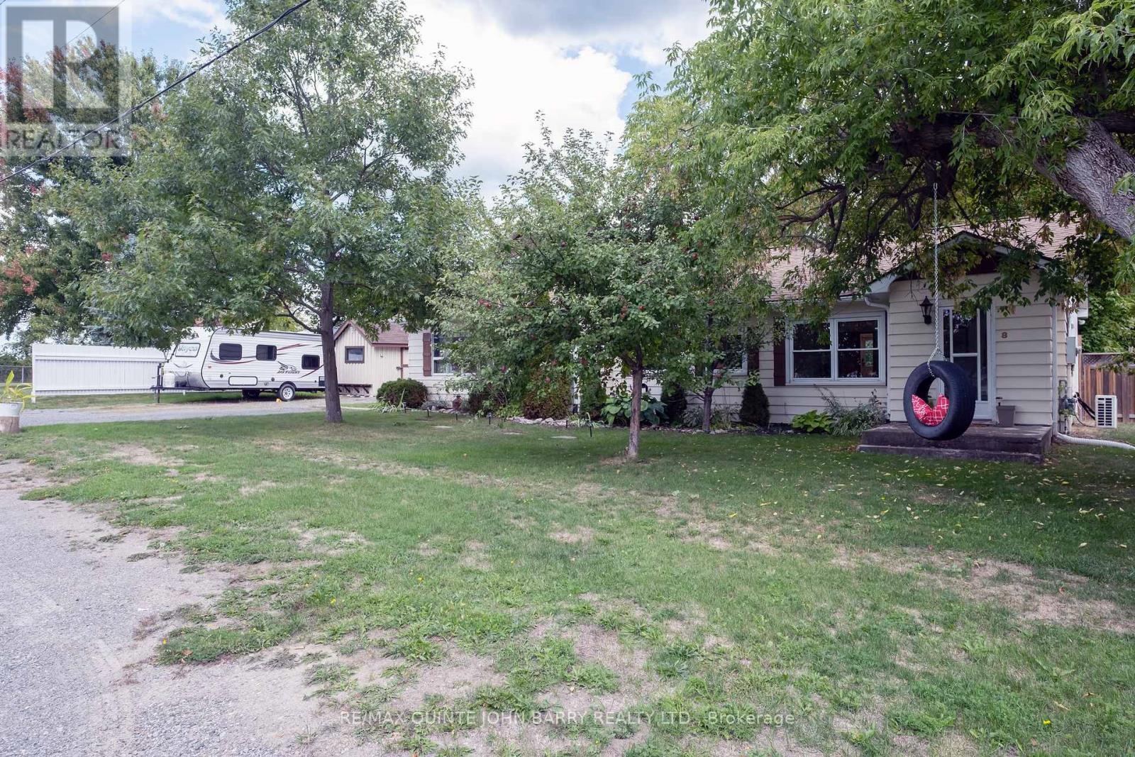 8 NORTH MALONEY STREET